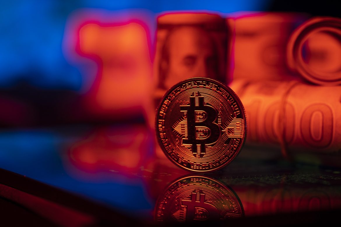Bitcoin Sharpe Signal Slips Into Negative Territory — More Pain For BTC? 